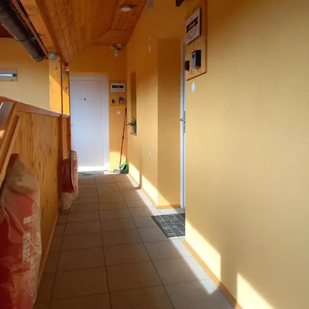 Tomas Old House - River Visoko (Sencur)