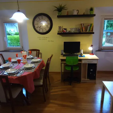 Tomas Old House - River *