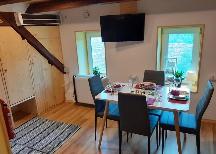 Apartamento Tomas Old House - River