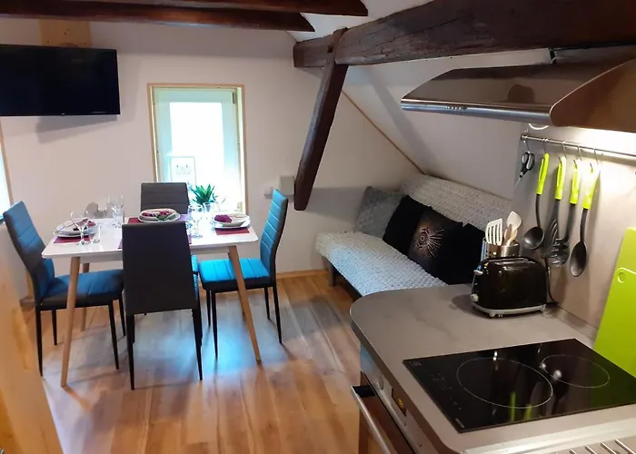 Tomas Old House - River Apartamento *