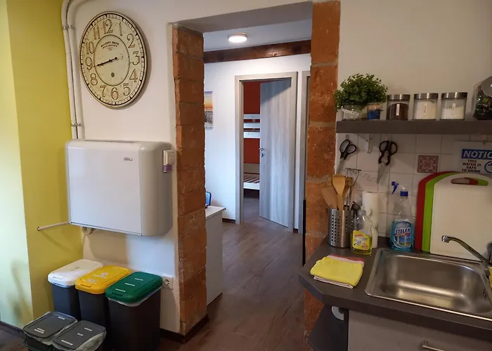 Tomas Old House - River *