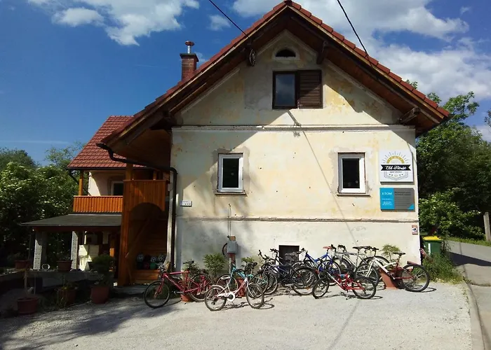 Tomas Old House - River Visoko (Sencur)