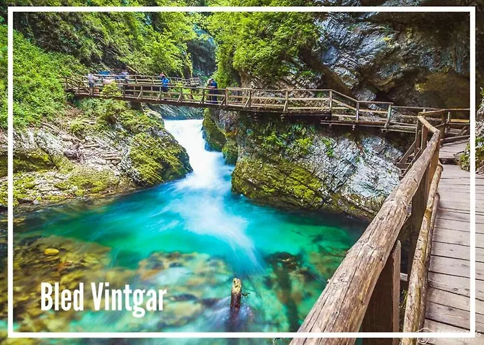 Tomas Old House - River Visoko